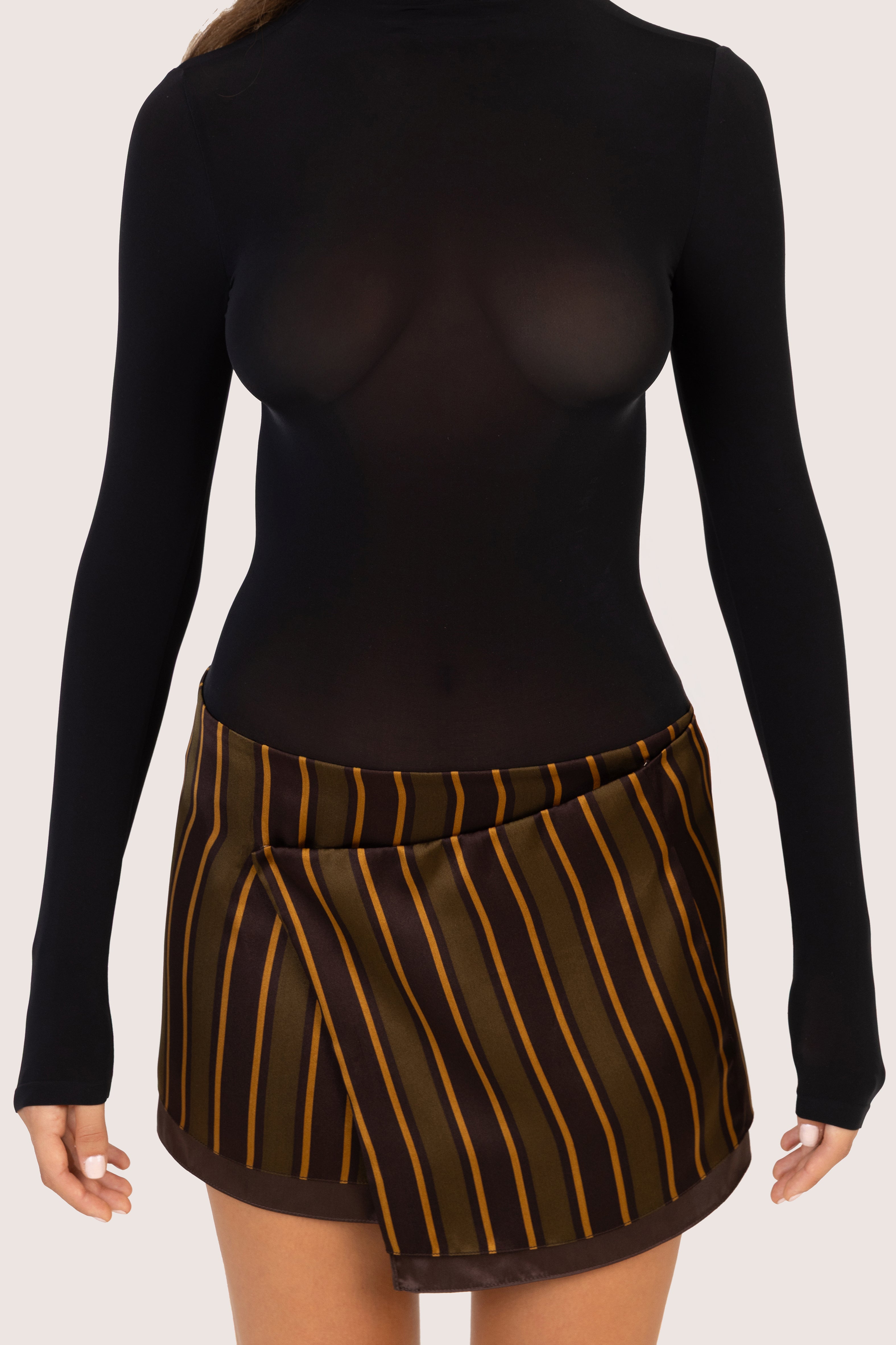 A004 ARCHIVES UNIQUE PIECES