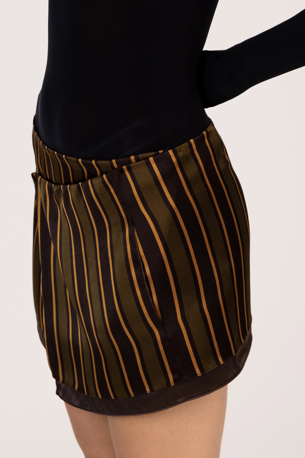 A004 ARCHIVES UNIQUE PIECES