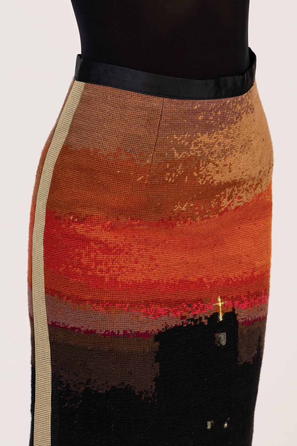 A006 ARCHIVES UNIQUE PIECES