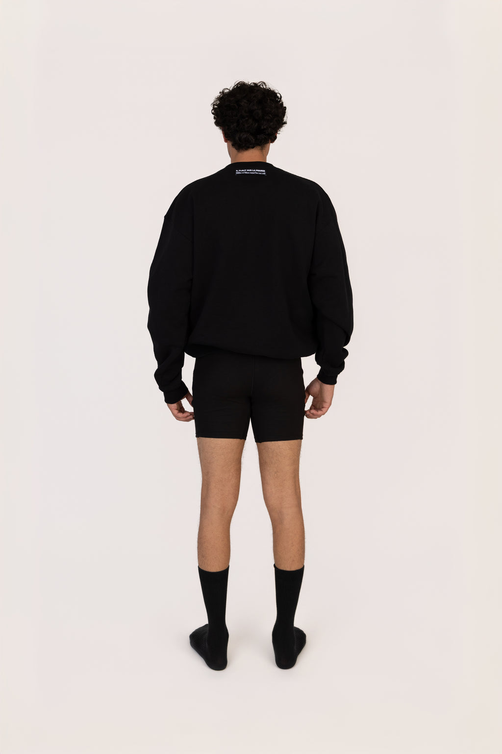 C004 MEDIUM FIT SWEATSHIRT