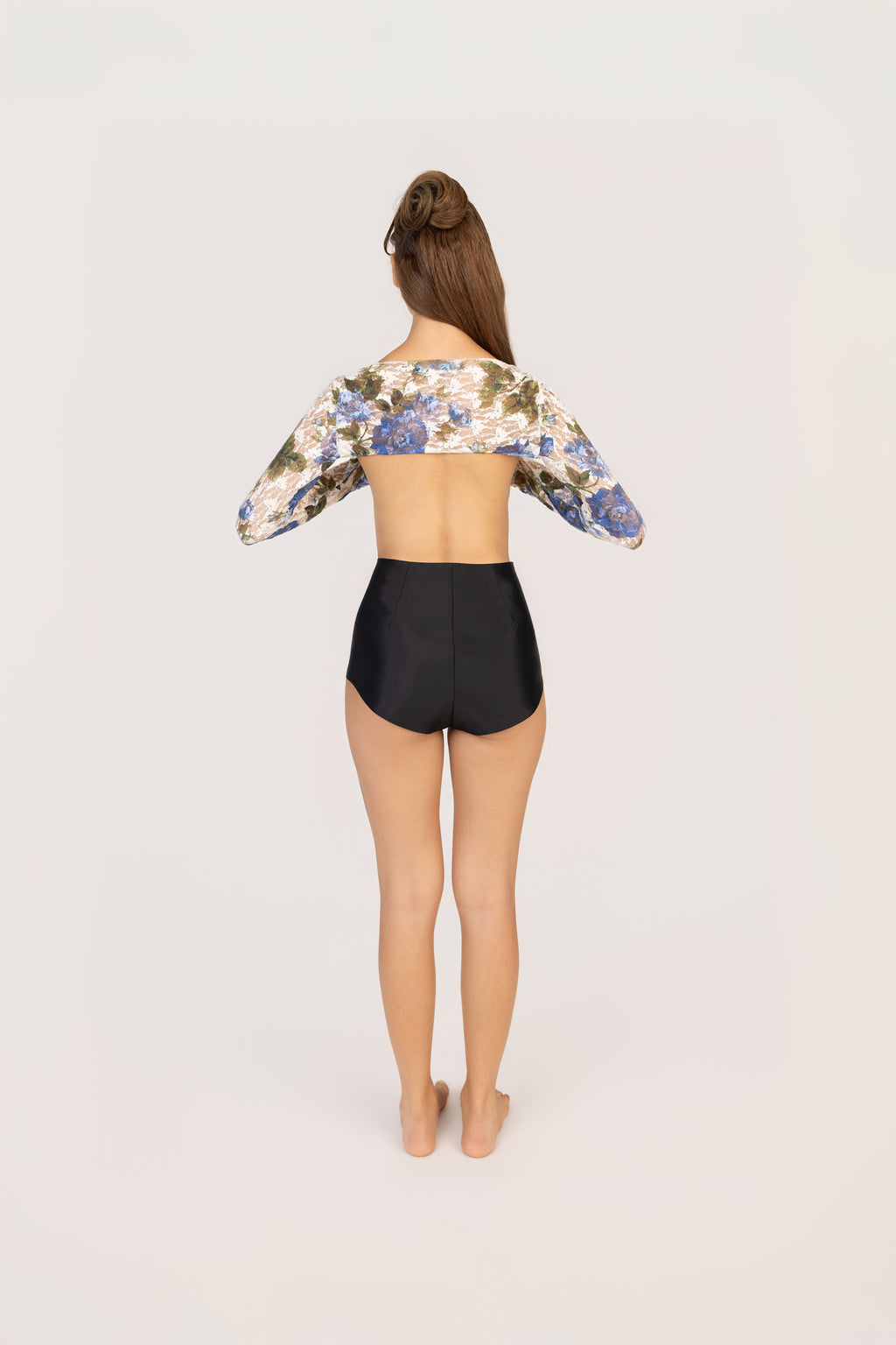 C014 SECOND-SKIN LACE BOLERO