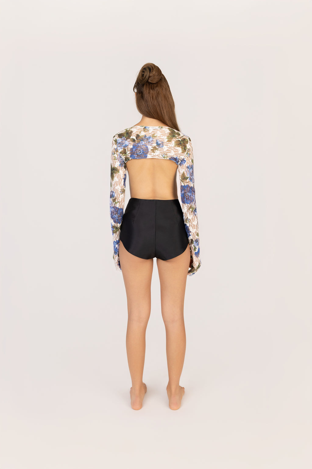 C014 SECOND-SKIN LACE BOLERO