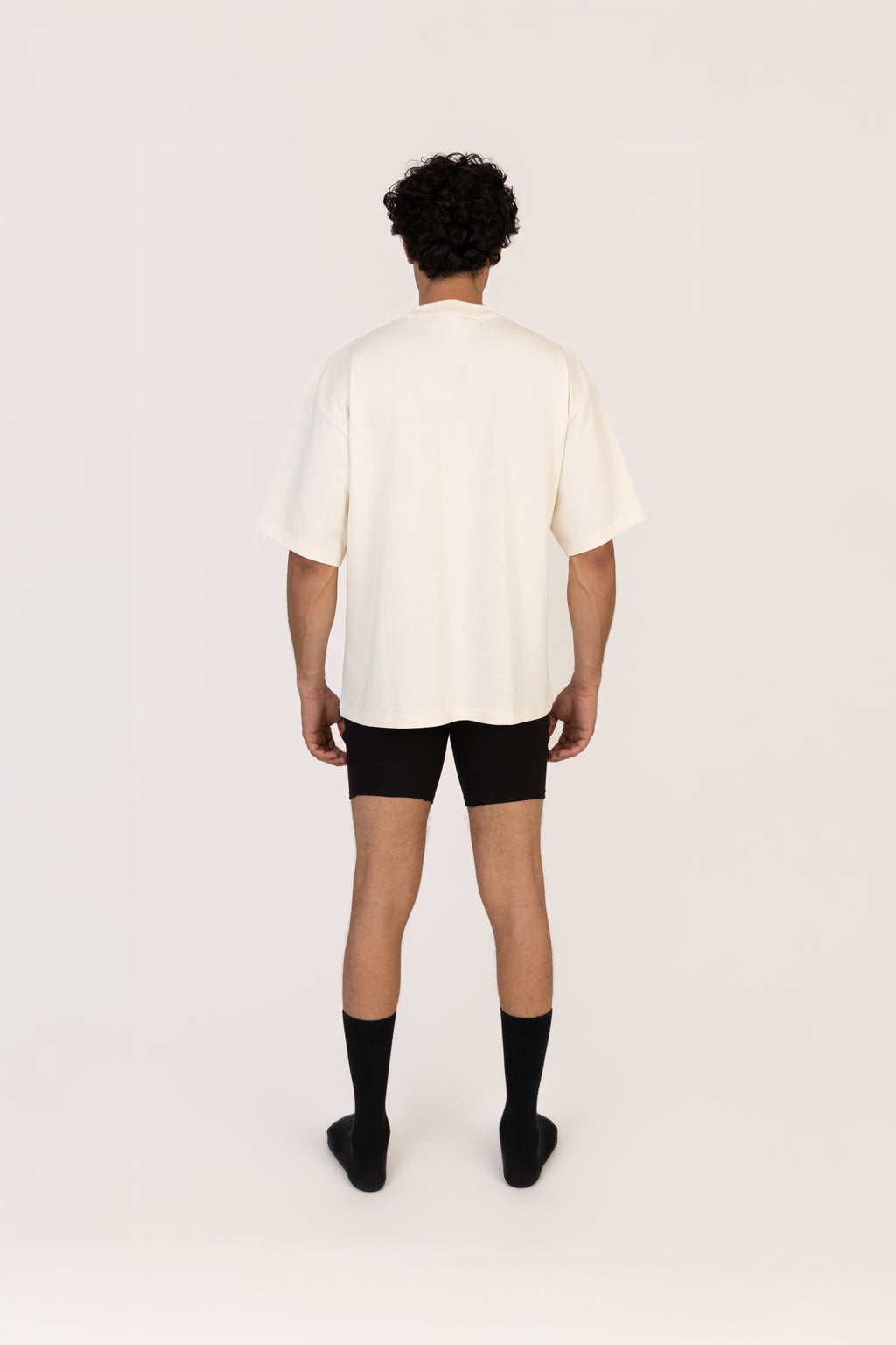 T001 OVERSIZED T-SHIRT