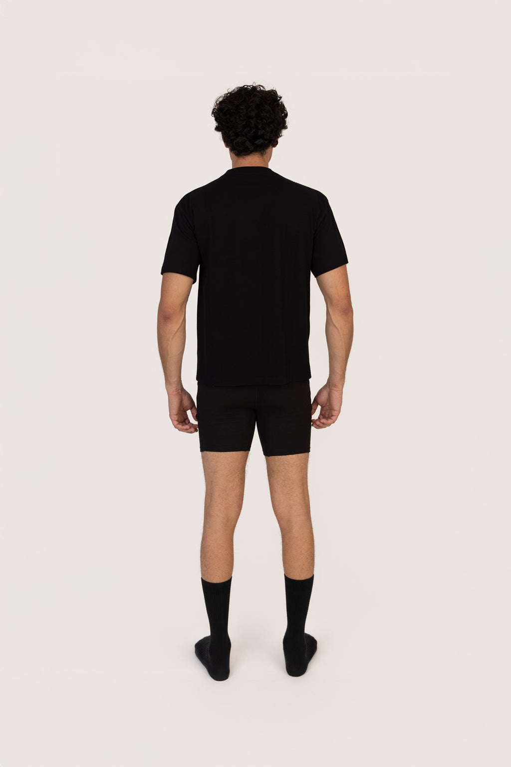 T003 OVERSIZED T-SHIRT